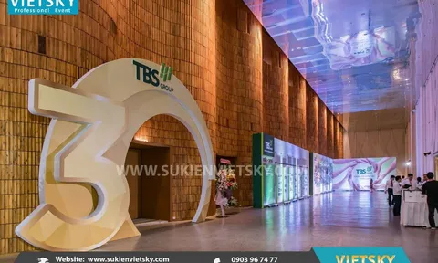 Quy trình tổ chức lễ kỷ niệm thành lập công ty và các lưu ý khi làm kịch bản